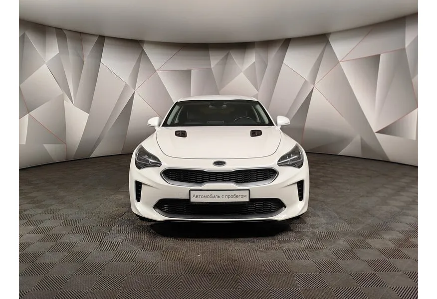 Kia Stinger 2.0 AT AWD (247 л.с.) Prestige Белый в АВИЛОН. Слайд №7