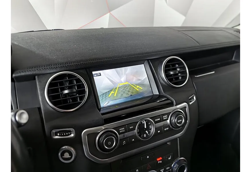 Land Rover Discovery 3.0 SDV6 AT 4WD (249 л.с.) SE Черный в АВИЛОН. Слайд №22