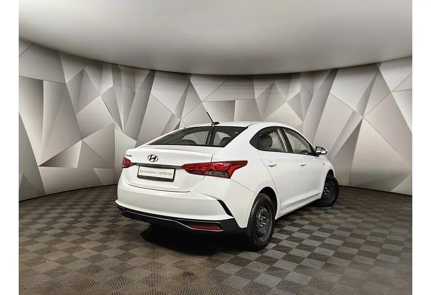 Hyundai Solaris 1.6 AT (123 л.с.) Active Plus Белый в АВИЛОН. Слайд №8