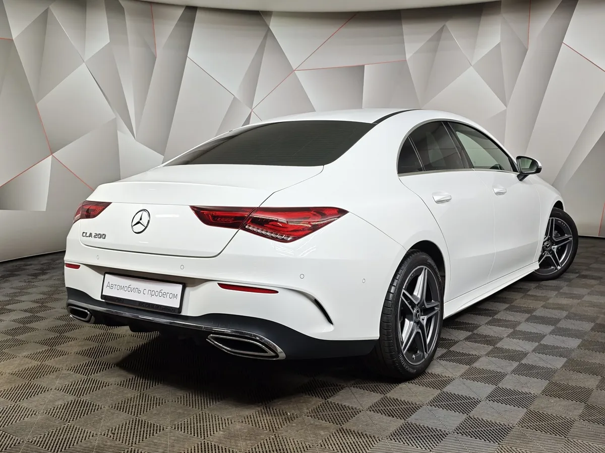 Mercedes-Benz CLA 200 7G-DCT (150 л.с.) Sport Белый в АВИЛОН. Слайд №2
