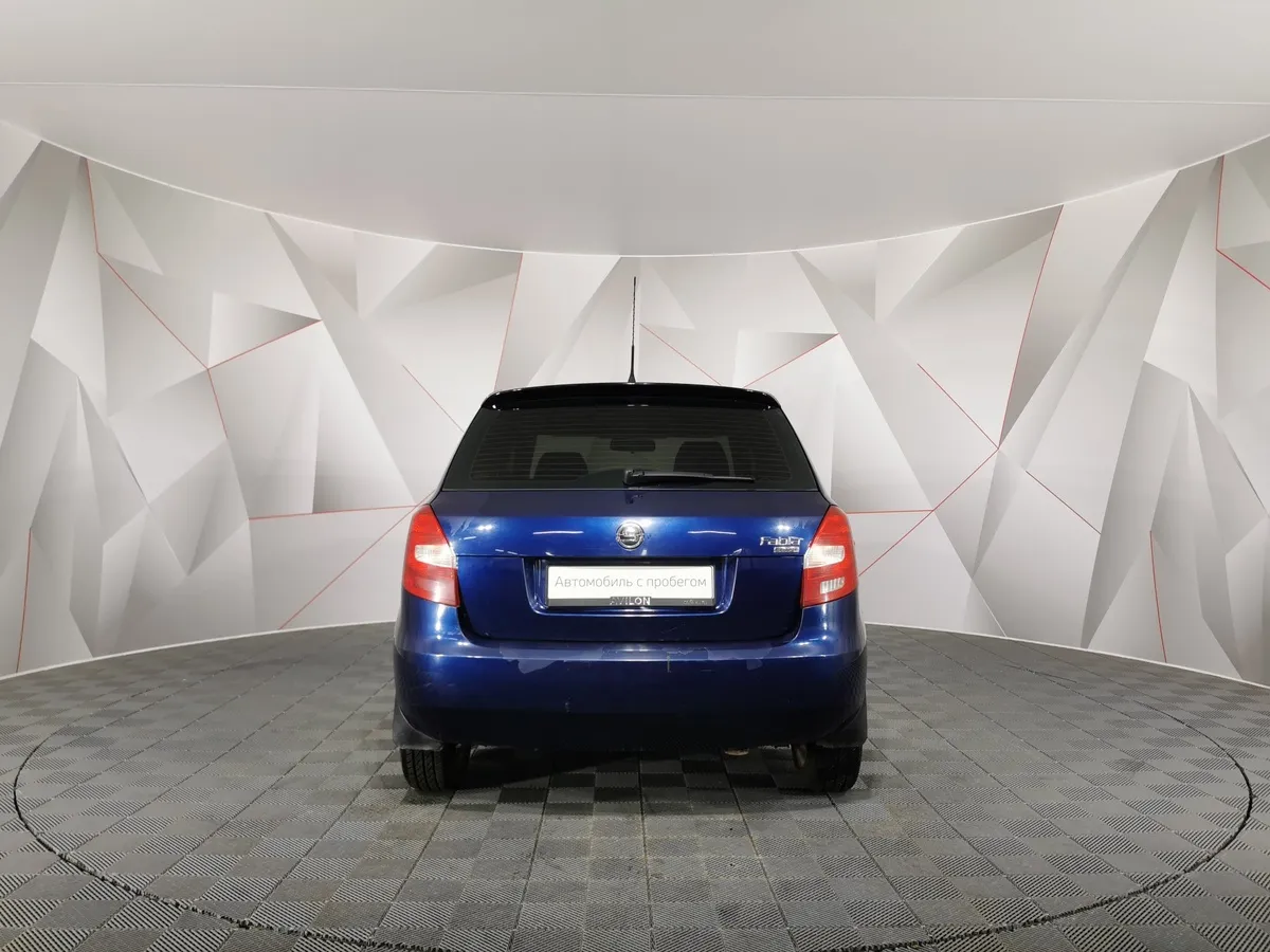 Skoda Fabia 1.2 MT (70 л.с.) Синий в АВИЛОН. Слайд №8