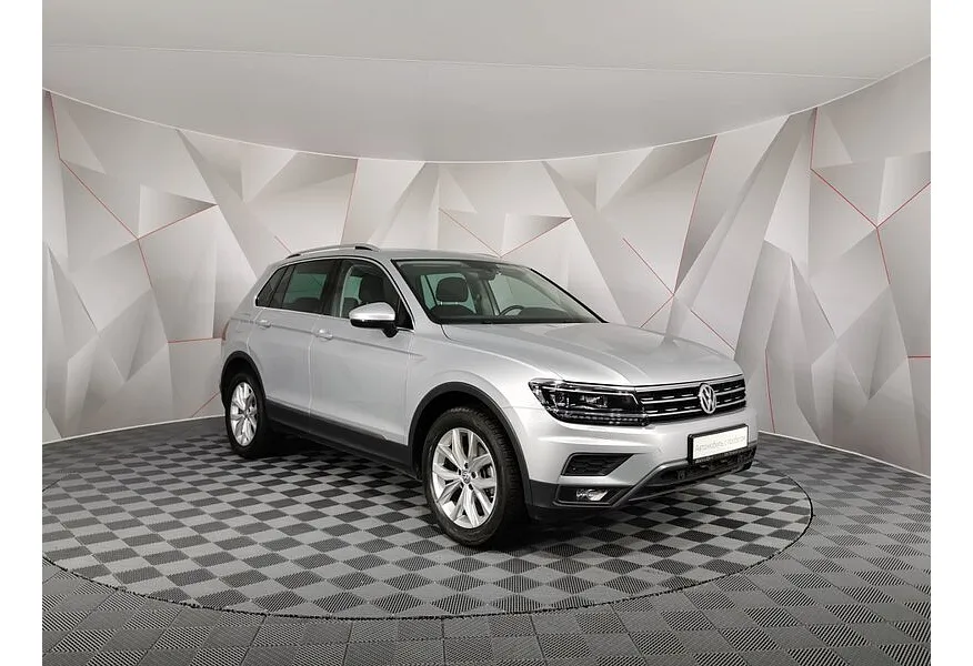 LIVE. Слайд №2