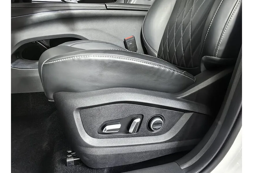 Chery Tiggo 8 Pro Max 2.0T DCT AWD (197 л.с.) Dreamline Белый в АВИЛОН. Слайд №13