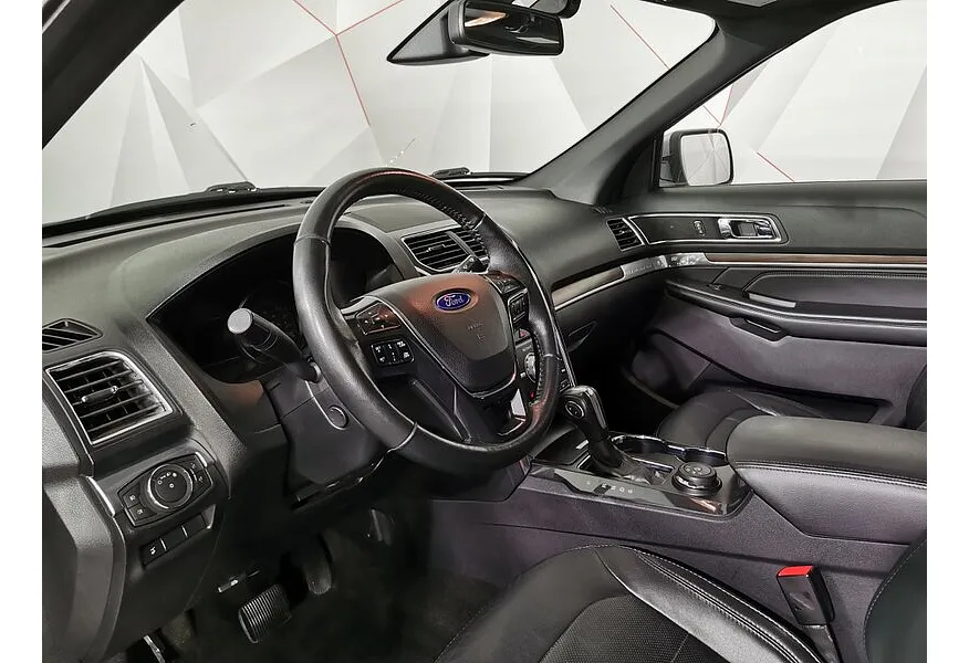 Ford Explorer 3.5 SelectShift 4WD (249 л.с.) Limited Plus Серебристый в АВИЛОН. Слайд №19