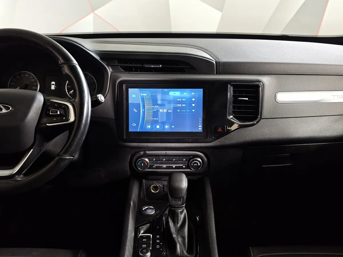 Chery Tiggo 4 1.5 CTV (113 л.с.) Travel Черный в АВИЛОН. Слайд №9