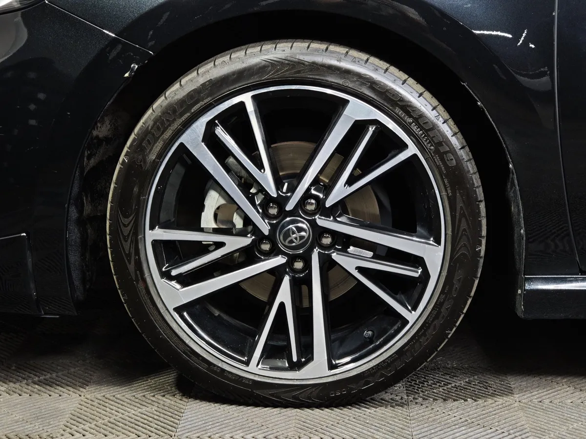 Toyota Camry 2.0 AT (173 л.с.) Sport в АВИЛОН. Слайд №9