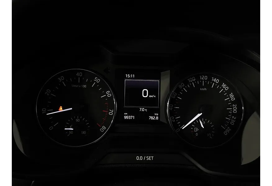 Skoda Octavia 1.8 TSI MT (180 л.с.) Белый в АВИЛОН. Слайд №18