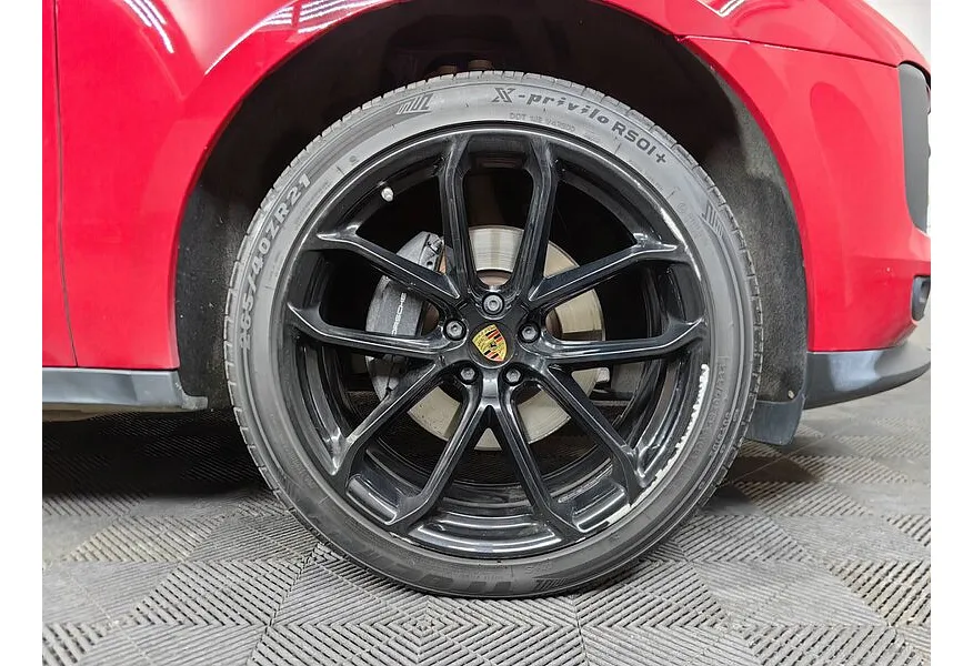 АВИЛОН - Porsche Macan 2.0 PDK AWD (252 л.с.) Красный - slide 14