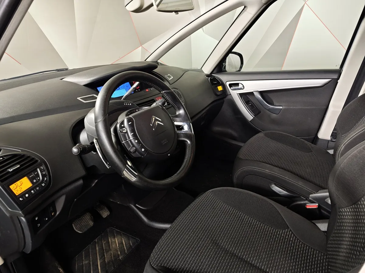 Citroen C4 Picasso 1.6 THP AT (150 л.с.) Серебристый в АВИЛОН. Слайд №19