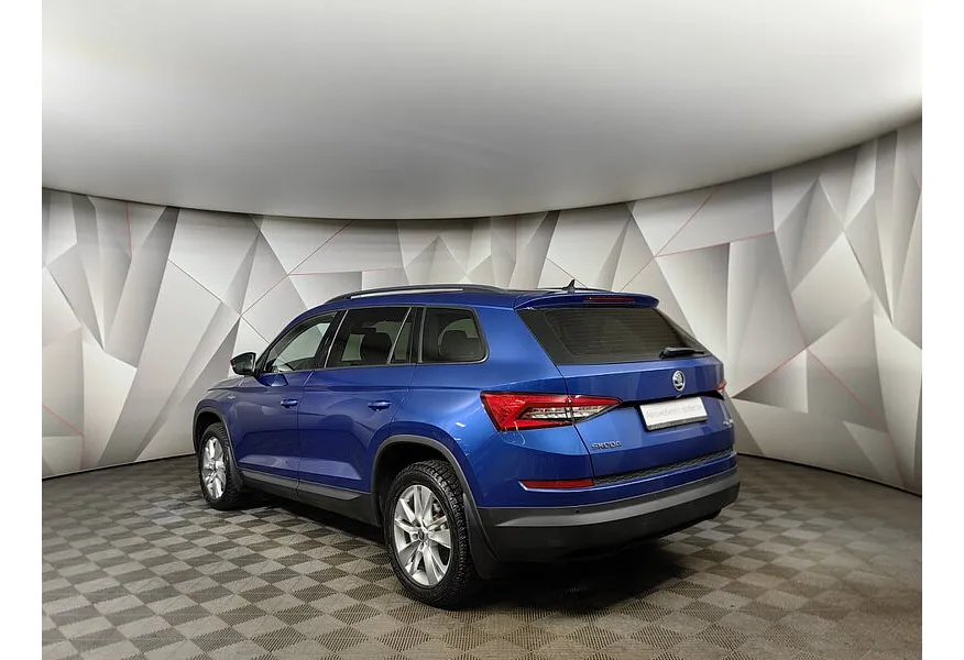 Skoda Kodiaq 1.4 TSI DSG (150 л.с.) Синий в АВИЛОН. Слайд №4