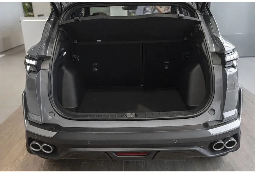 Belgee X50+ 1.5T DCT FWD (147 л.с.) Стиль Серый в АВИЛОН. Слайд №16