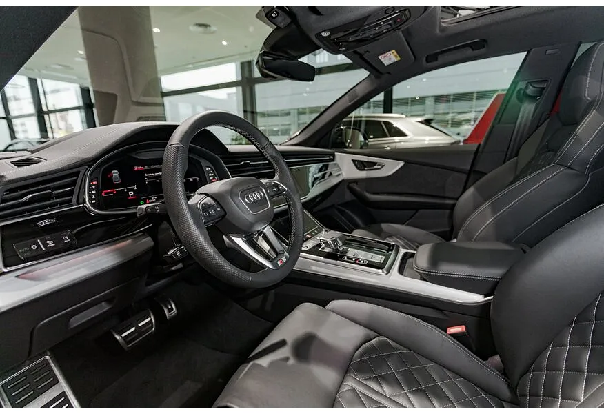 Audi Q8 3.0 TDI Tiptronic quattro (286 л.с.) Черный в АВИЛОН. Слайд №9