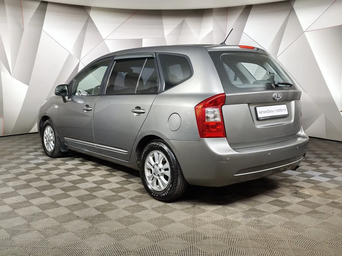 Kia Carens 2.0 AT (145 л.с.) Серый в АВИЛОН. Слайд №4