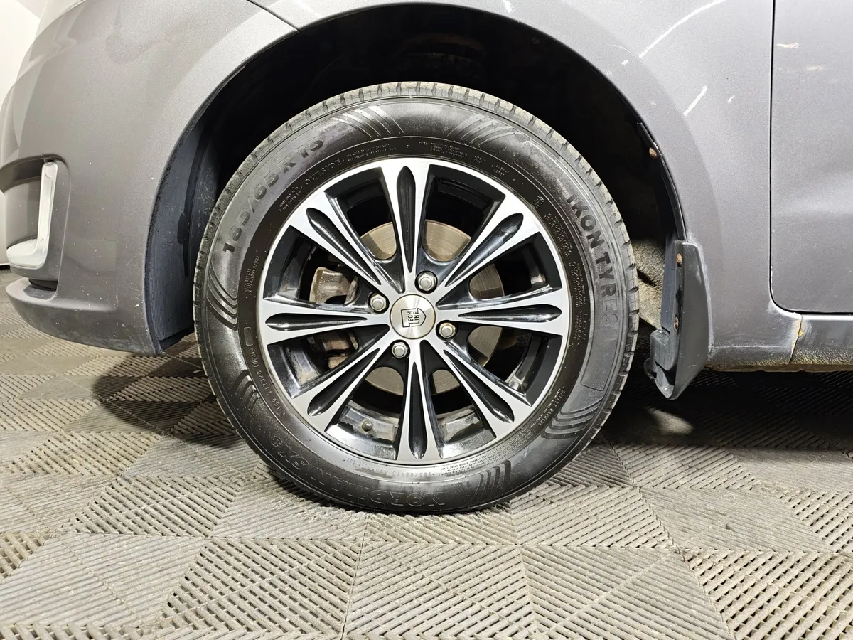 Kia Rio 1.6 MT (123 л.с.) Серый в АВИЛОН. Слайд №9