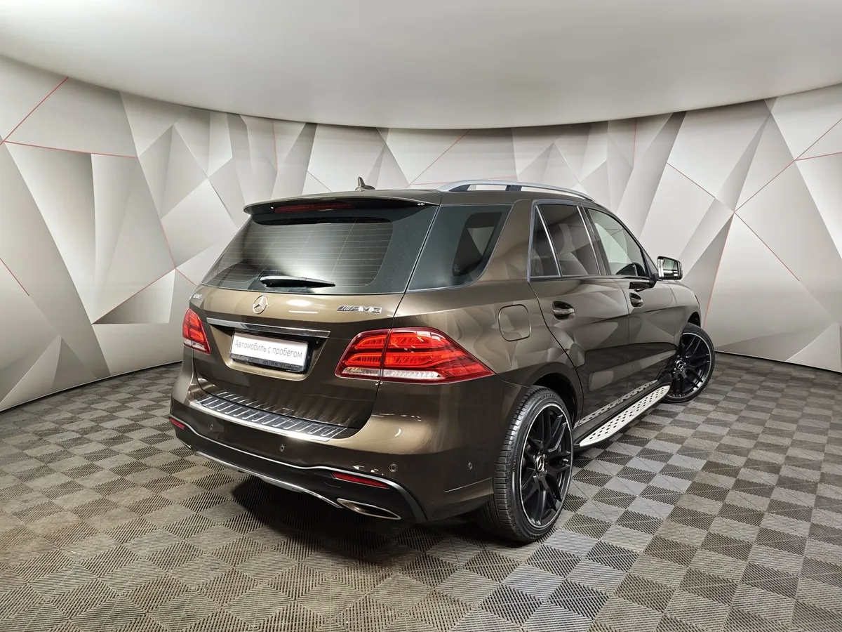 Mercedes-Benz GLE 300 d 4MATIC 7G-TRONIC (245 л.с.) Особая серия Коричневый в АВИЛОН. Слайд №2