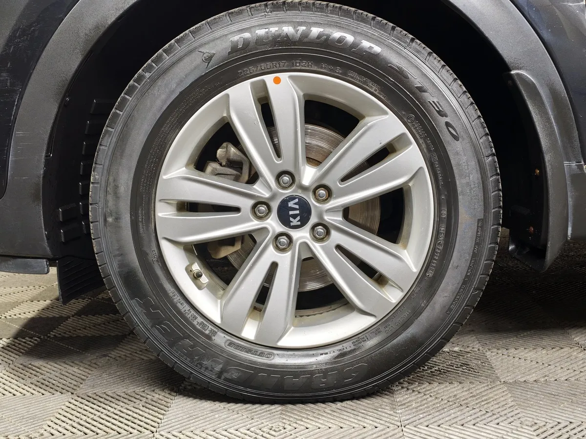 Kia Sportage 2.0 AT 4WD (150 л.с.) Comfort Черный в АВИЛОН. Слайд №9