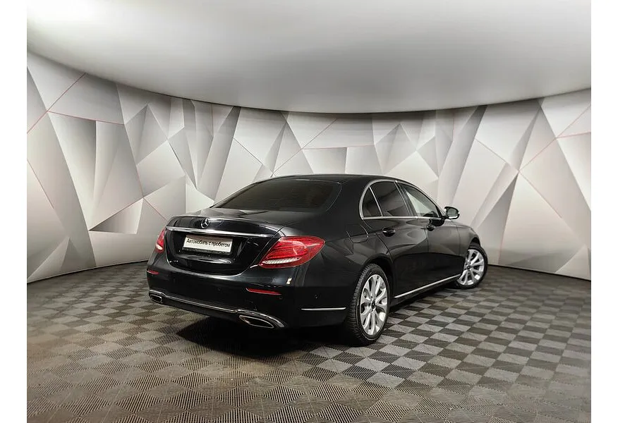 LIVE. Слайд №8