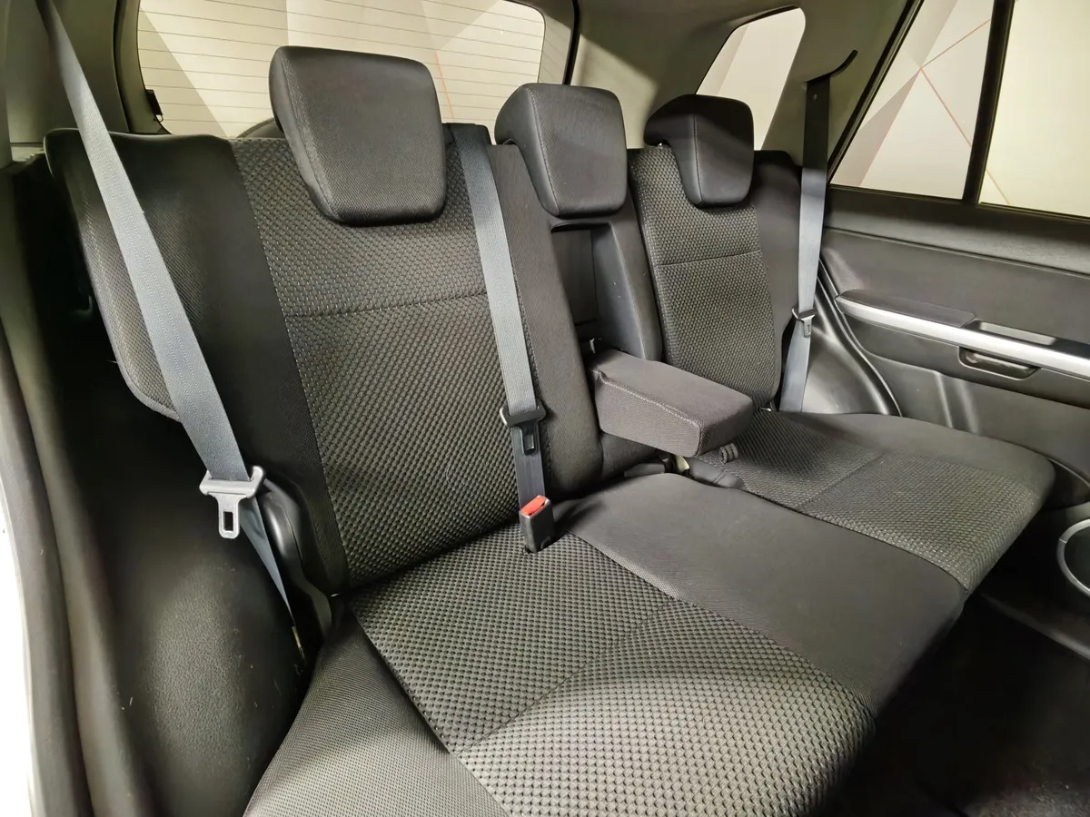 Suzuki Grand Vitara 2.0 AT AWD (140 л.с.) Бежевый в АВИЛОН. Слайд №16