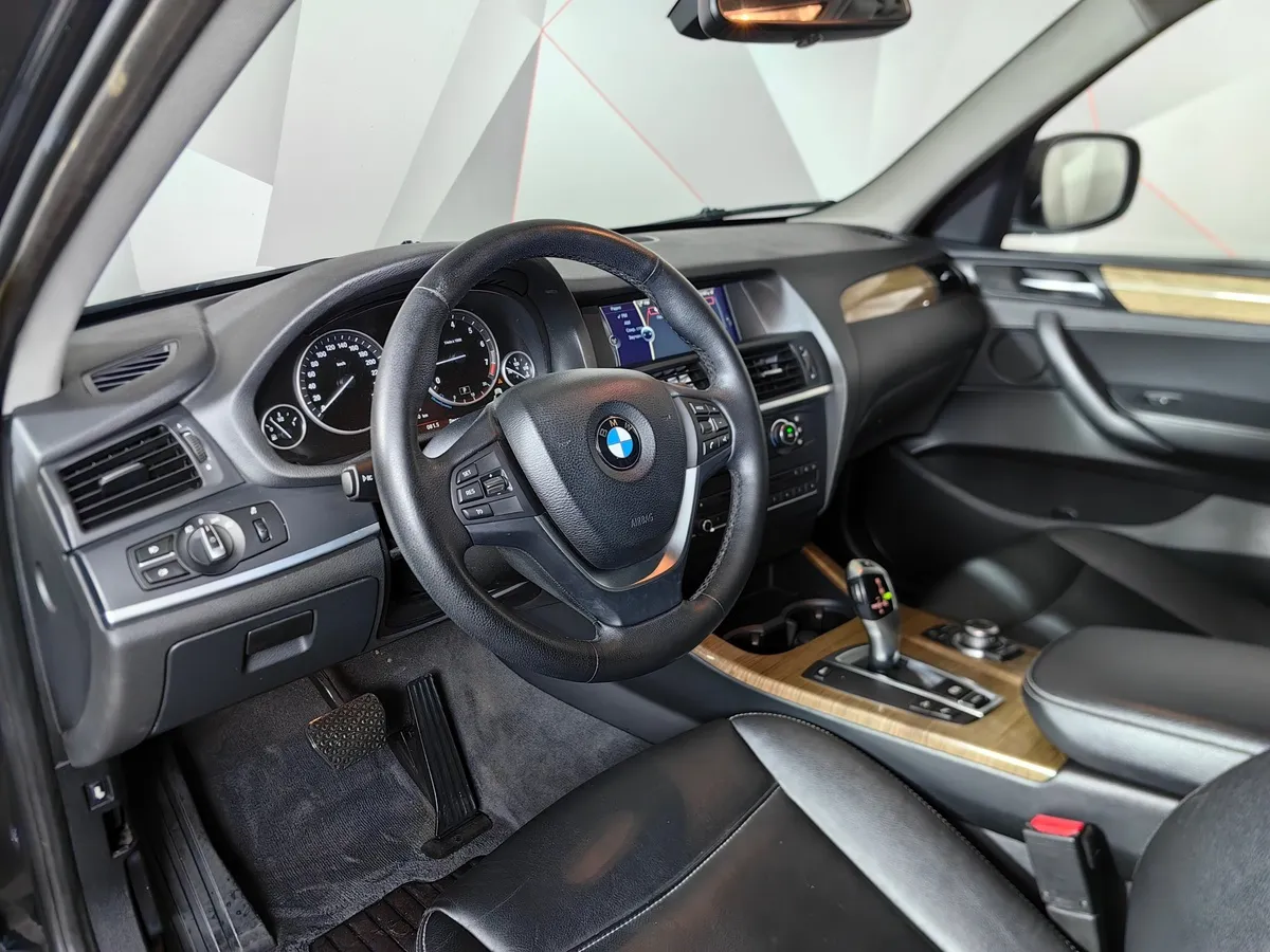 BMW X3 xDrive28i AT (245 л.с.) Base Локальная сборка Черный в АВИЛОН. Слайд №12