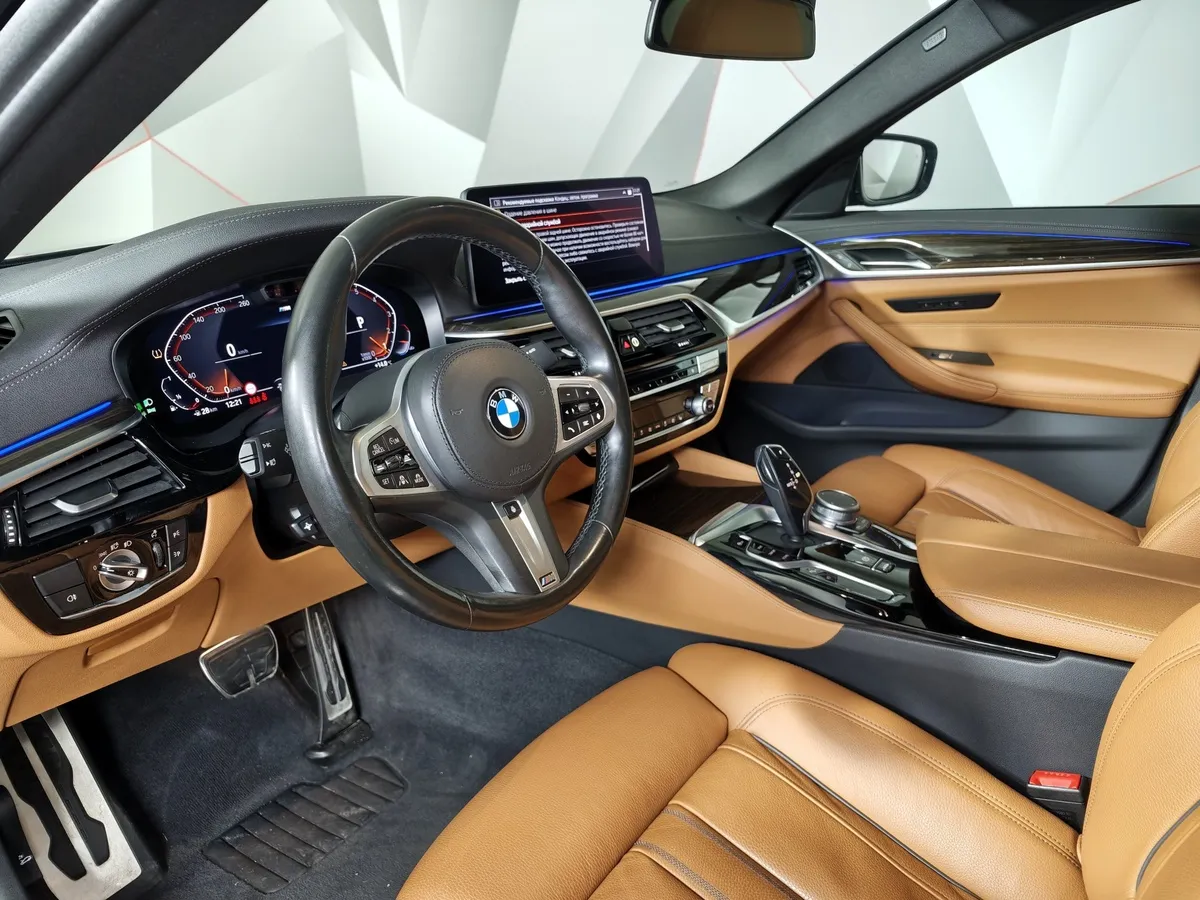 BMW 5 серия 520i Steptronic (184 л.с.) Base (Локальная сборка) Синий в АВИЛОН. Слайд №12