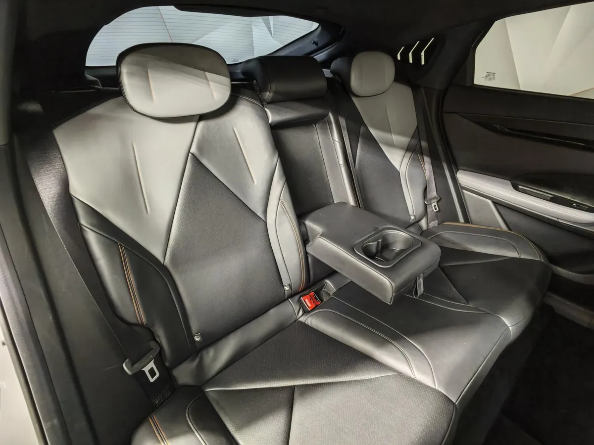 Changan UNI-V 1.5 AMT (181 л.с.) Tech Белый в АВИЛОН. Слайд №17