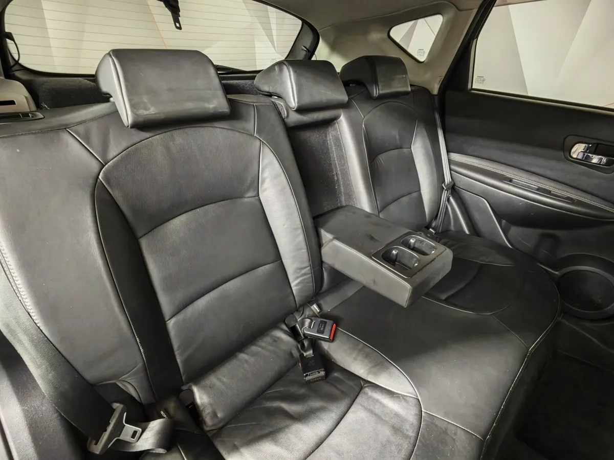 Nissan Qashqai 2.0 CVT AWD (141 л.с.) Красный в АВИЛОН. Слайд №16
