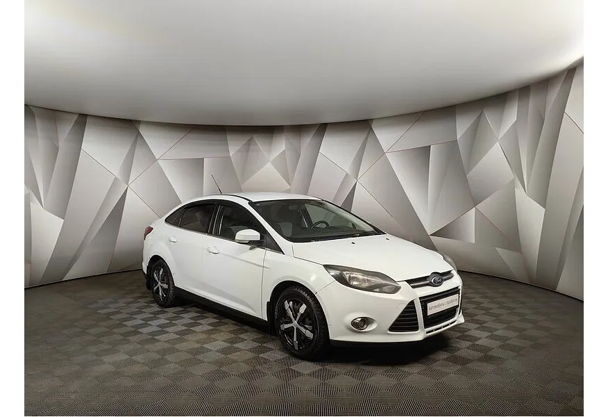 Ford Focus 1.6 MT (125 л.с.) Trend Белый в АВИЛОН. Слайд №3