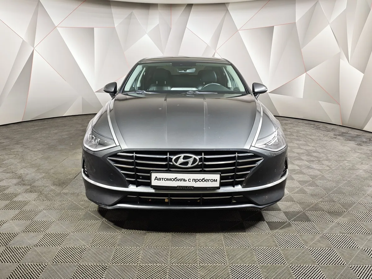 Hyundai Sonata 2.0 MPI (150 л.с.) Style Серый в АВИЛОН. Слайд №7