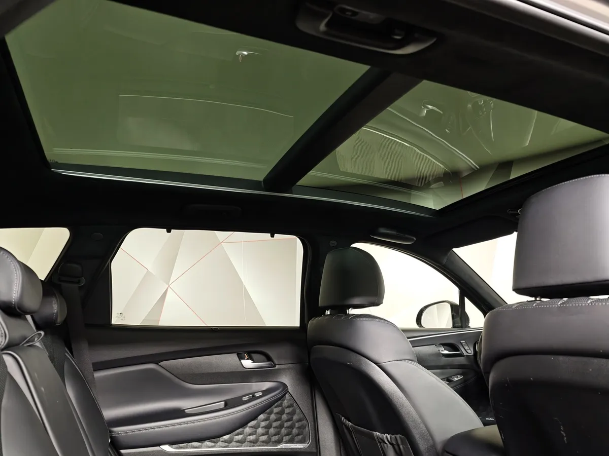 Hyundai Santa Fe 2.2 CRDi AWD 8AT (200 л.с.) Calligraphy Коричневый в АВИЛОН. Слайд №25
