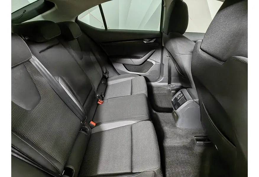 LIVE. Слайд №12