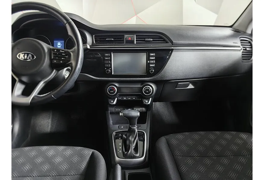 Kia Rio 1.6 AT (123 л.с.) Белый в АВИЛОН. Слайд №15 Kia Rio 1.6 AT (123 л.с.) Белый в АВИЛОН. Слайд №15