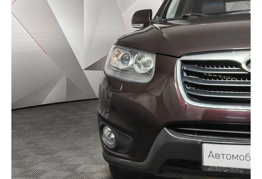 Hyundai Santa Fe 2.4 AT 4WD (174 л.с.) Красный в АВИЛОН. Слайд №10