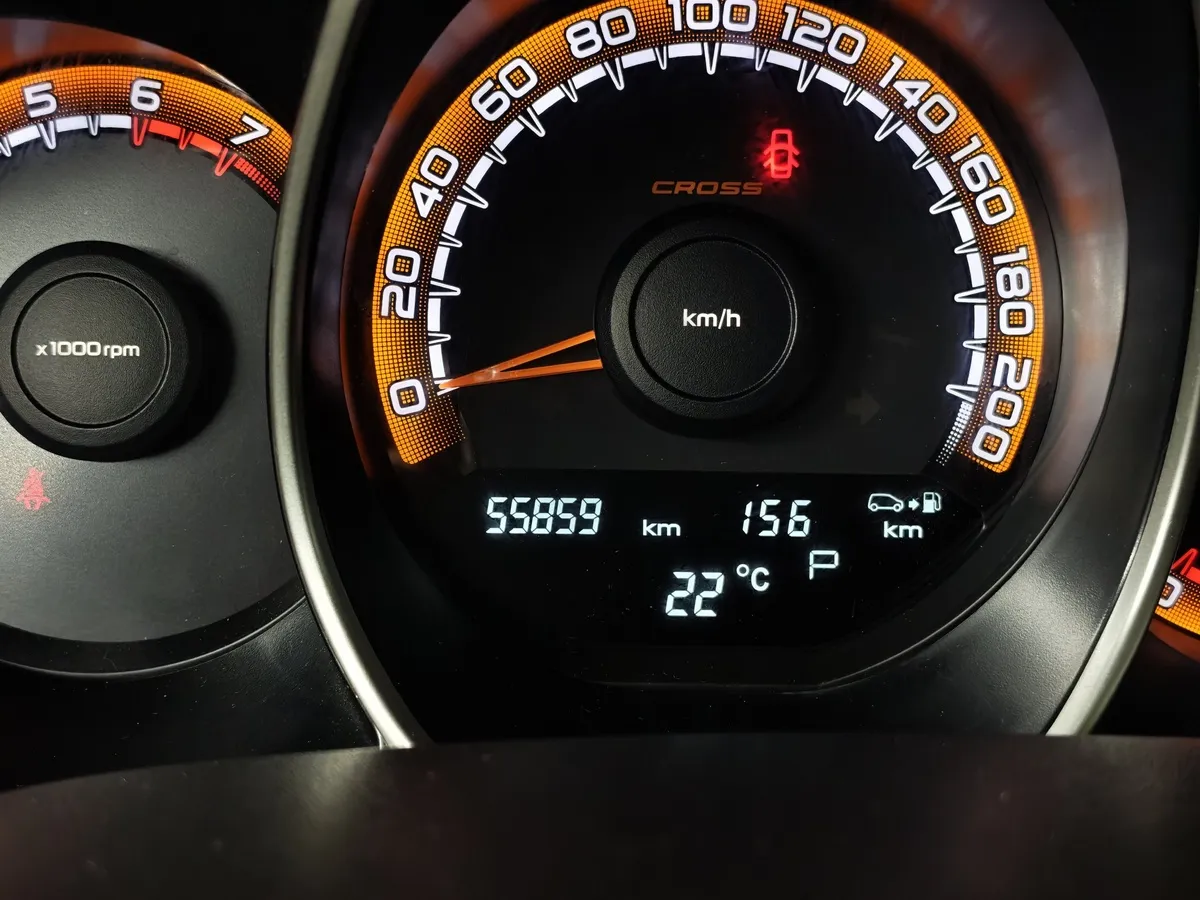ВАЗ (Lada) Vesta 1.6 CVT (113 л.с.) Красный в АВИЛОН. Слайд №18