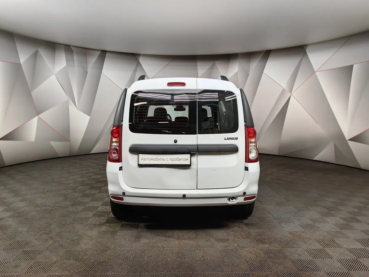 ВАЗ (Lada) Largus 1.6 MT 16 кл (5 мест) (105 л.с.) Белый в АВИЛОН. Слайд №8
