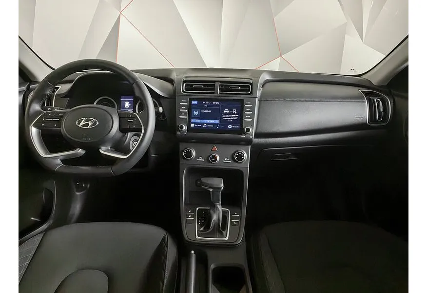 Hyundai Creta 1.6 AT 4WD (121 л.с.) Family Белый в АВИЛОН. Слайд №14