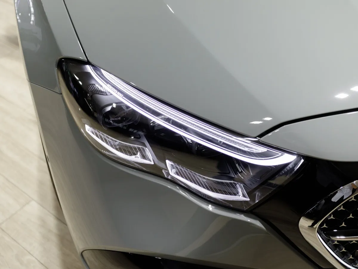 Mercedes-Benz E-Класс E 300 4MATIC (258 л.с.) Серый в АВИЛОН. Слайд №14