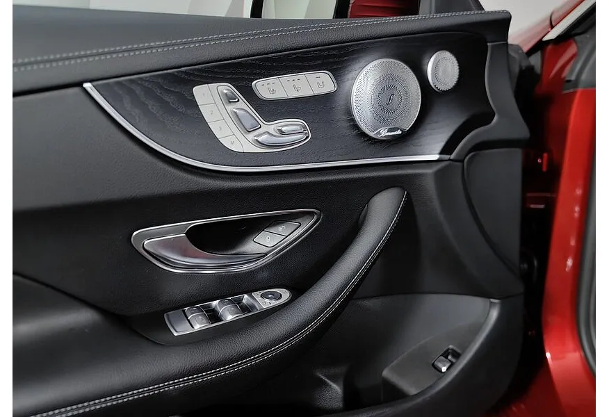 Mercedes-Benz E-Класс E 200 4MATIC G-TRONIC (184 л.с.) Sport Красный в АВИЛОН. Слайд №22