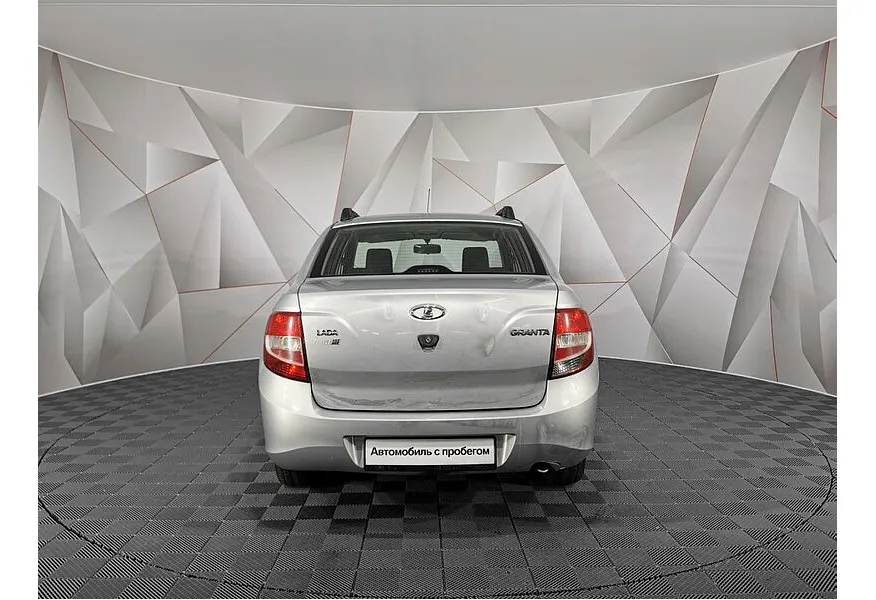 LIVE. Слайд №6