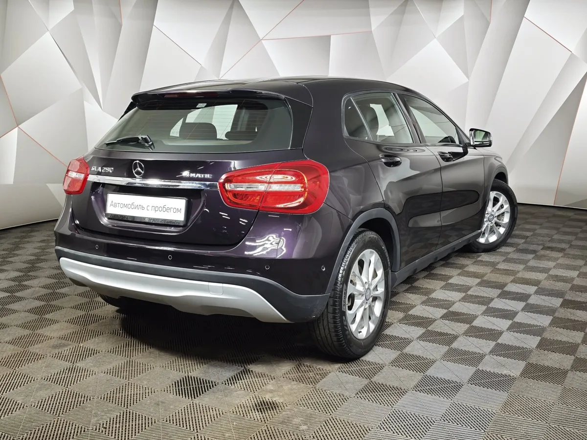 Mercedes-Benz GLA 250 7G-DCT 4MATIC (211 л.с.) Особая серия Фиолетовый в АВИЛОН. Слайд №2