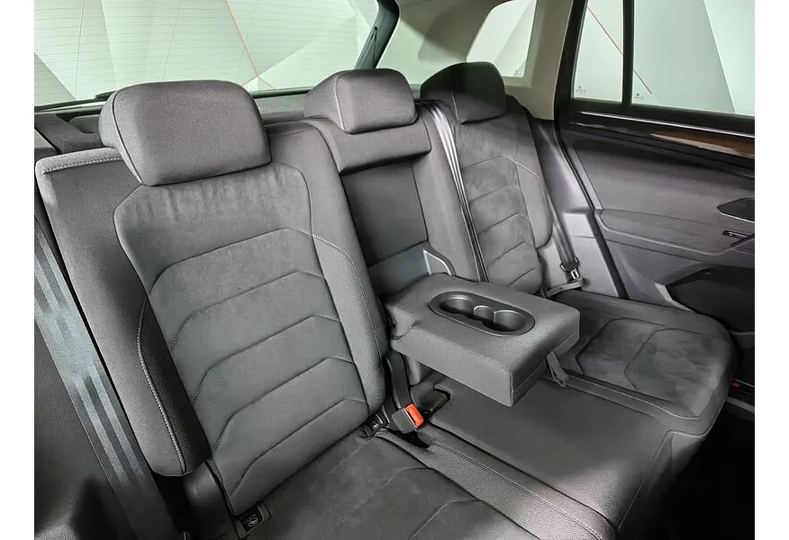 Volkswagen Tiguan 1.4 TSI 4Motion DSG (150 л.с.) Connect Коричневый в АВИЛОН. Слайд №17