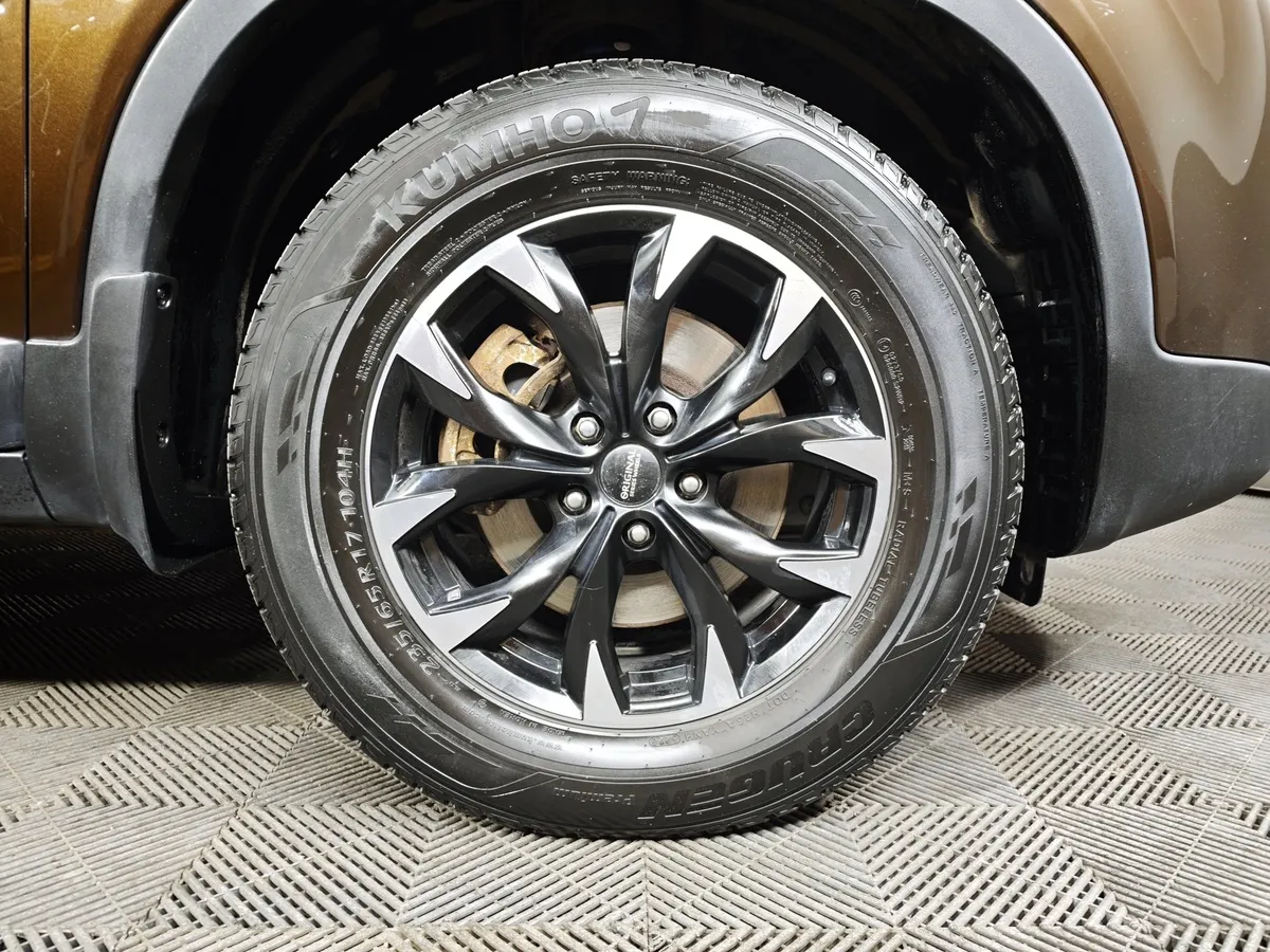 Kia Sorento 2.4 AT (175 л.с.) Classic Коричневый в АВИЛОН. Слайд №9