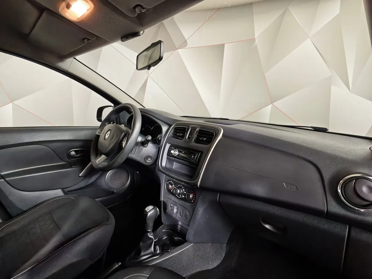 Renault Sandero 1.6 AT (102 л.с.) Drive Красный в АВИЛОН. Слайд №13