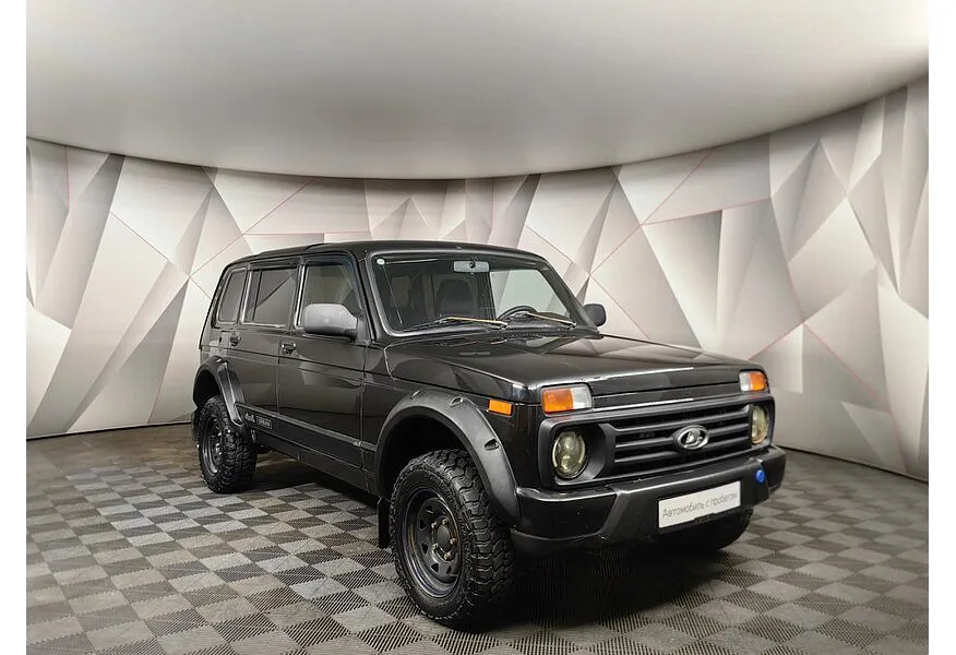 LIVE. Слайд №2