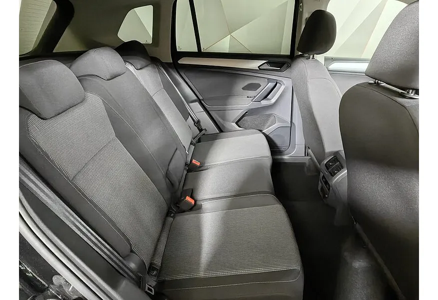 АВИЛОН - Volkswagen Tiguan 1.4 TSI AT (150 л.с.) Respect Черный - slide 15