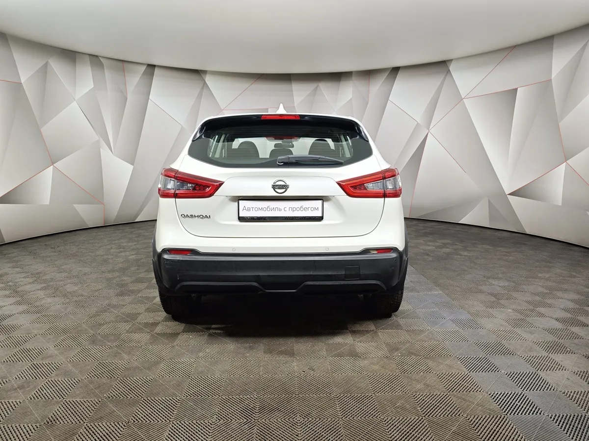 Nissan Qashqai 2.0 CVT (144 л.с.) Белый в АВИЛОН. Слайд №8