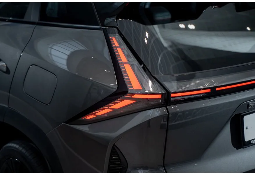 Geely Cityray 1.5T 7DCT 2WD (150 л.с.) Luxury Серый в АВИЛОН. Слайд №14