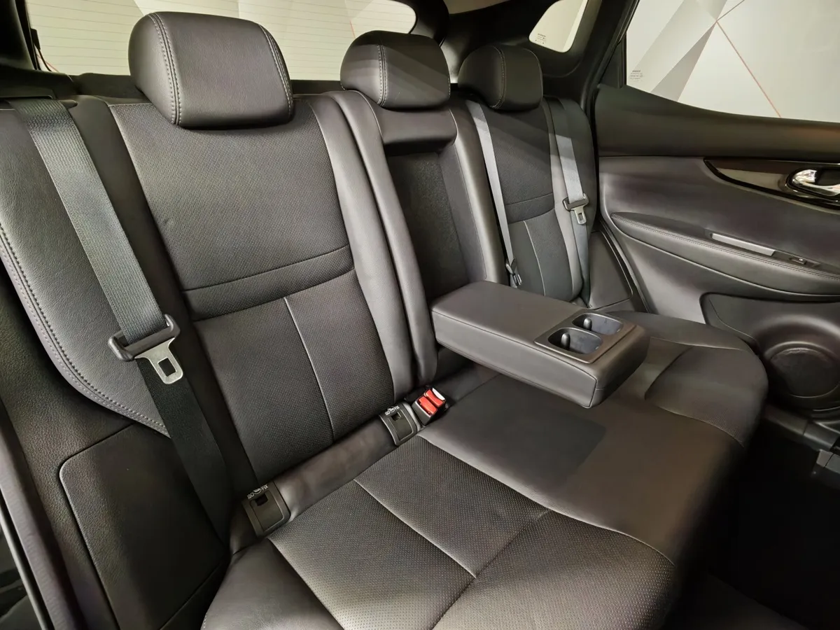 Nissan Qashqai 2.0 CVT AWD (144 л.с.) LE+ Черный в АВИЛОН. Слайд №17