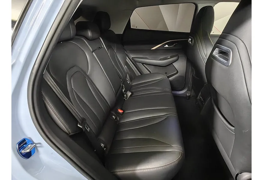 Omoda C5 1.6T DCT 4WD (150 л.с.) Supreme Синий в АВИЛОН. Слайд №15