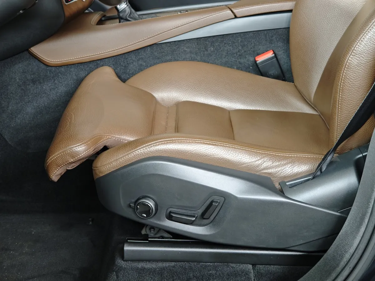 Volvo XC90 2.0 T5 Drive-E AT AWD (5 мест) (249 л.с.) Inscription Серый в АВИЛОН. Слайд №25