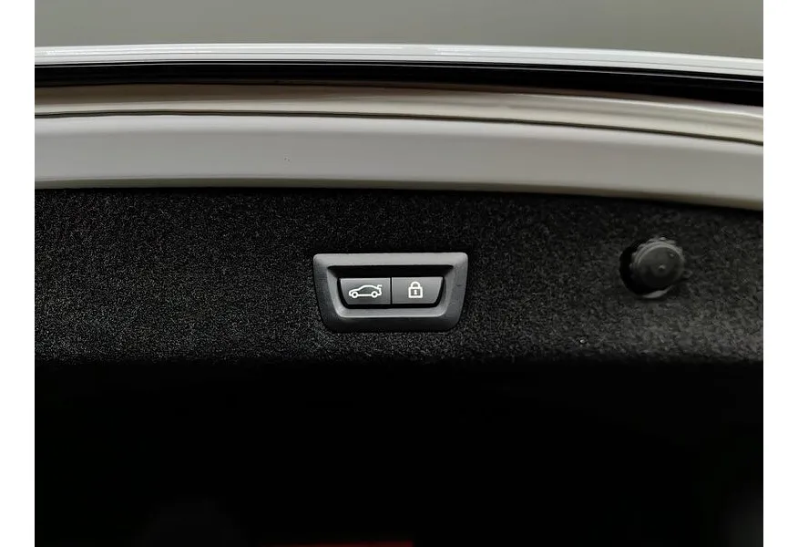 BMW 7 серия 730i Steptronic (249 л.с.) Base Локальная сборка Белый в АВИЛОН. Слайд №21